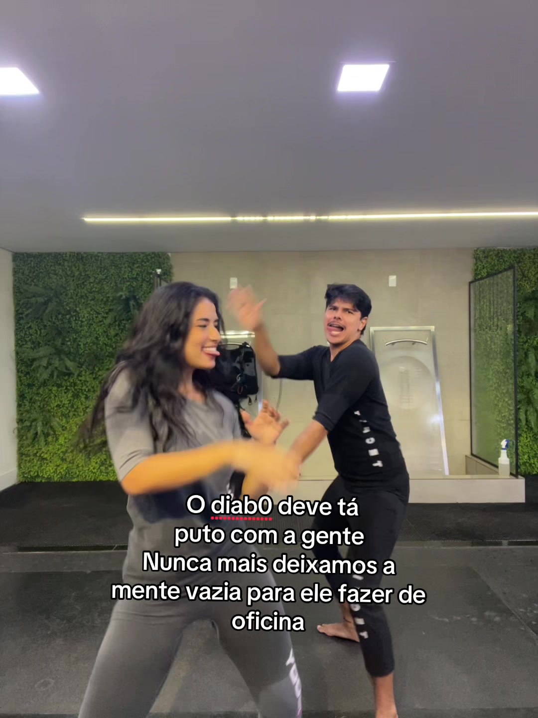@DEMY