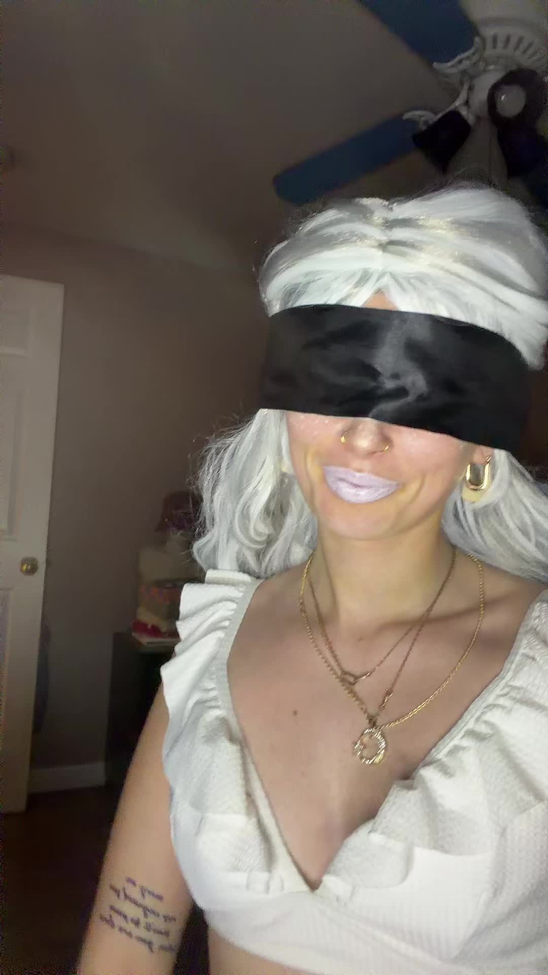 @_