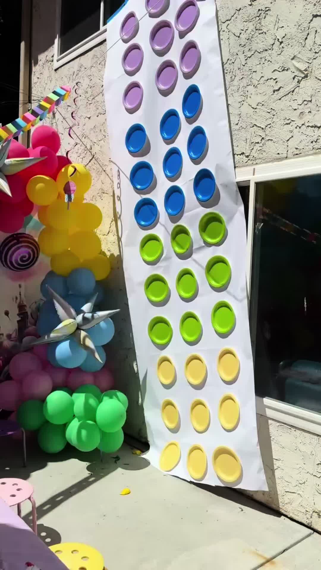 @Bee