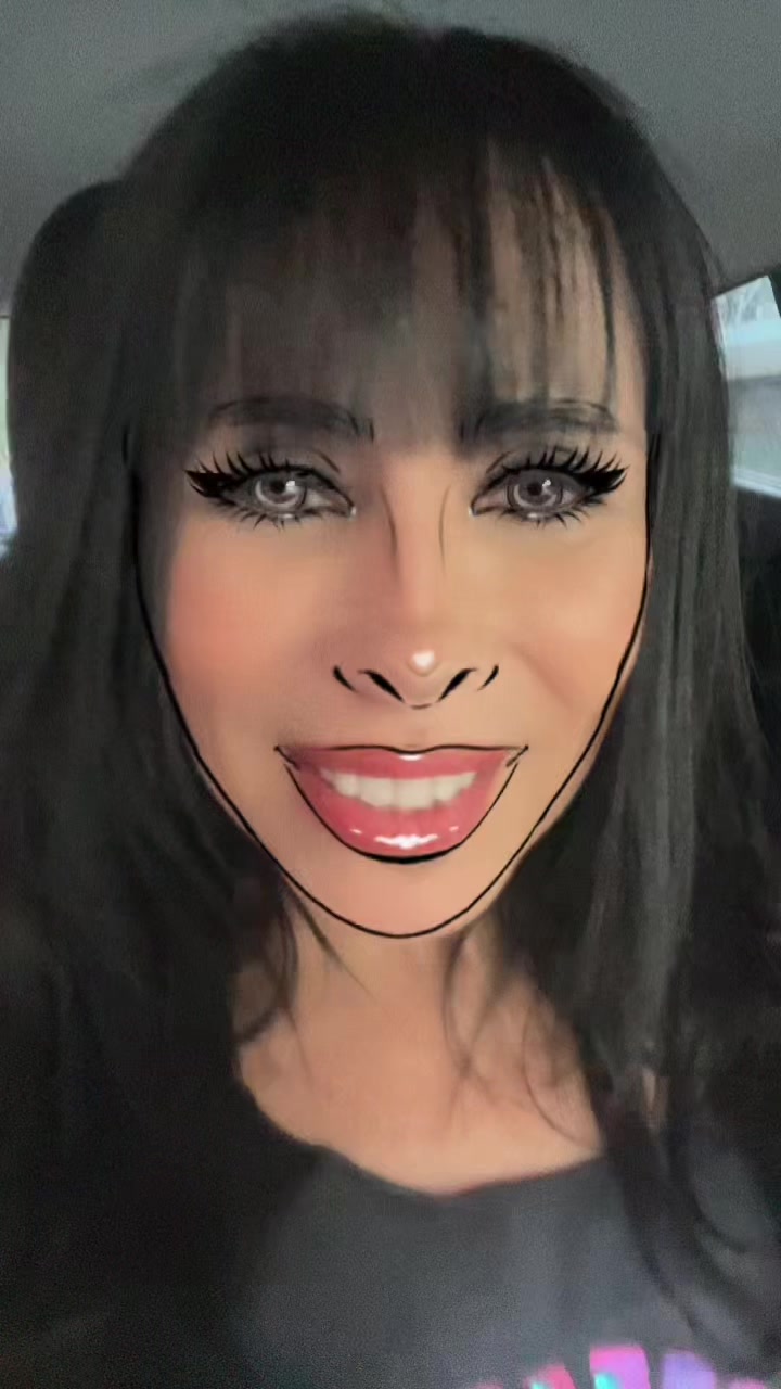 @Marixa Balli