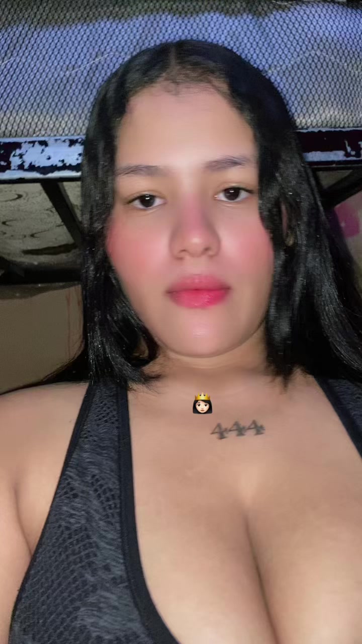 @Chinita 🧁🤍.