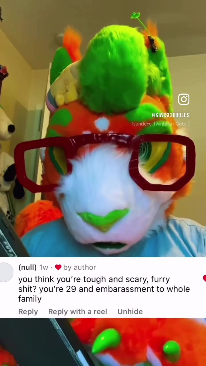 @KiwiScribbles ๐ฅ โ๏ธ