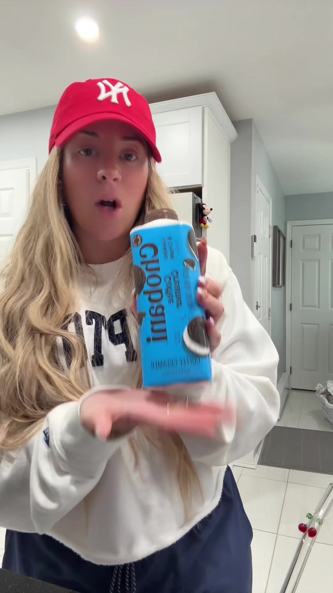 @b_lashess