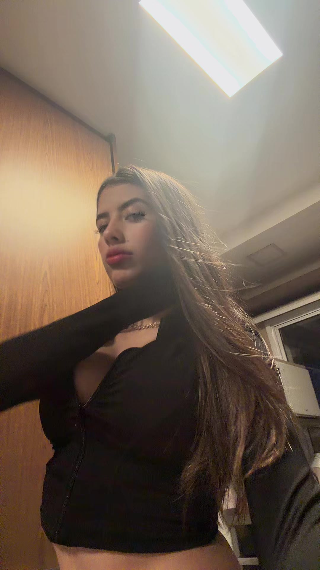 @Lo