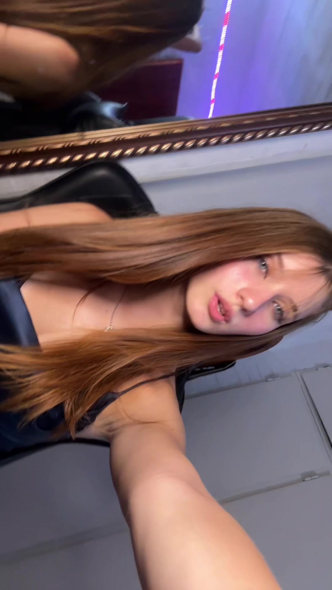@v4lentinaaaaa._