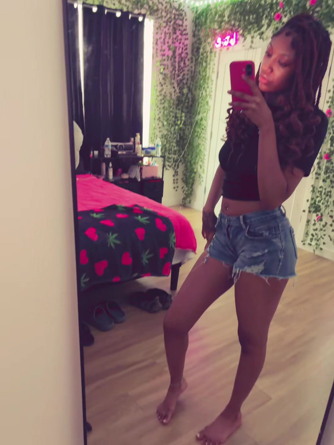 @2slickmeela