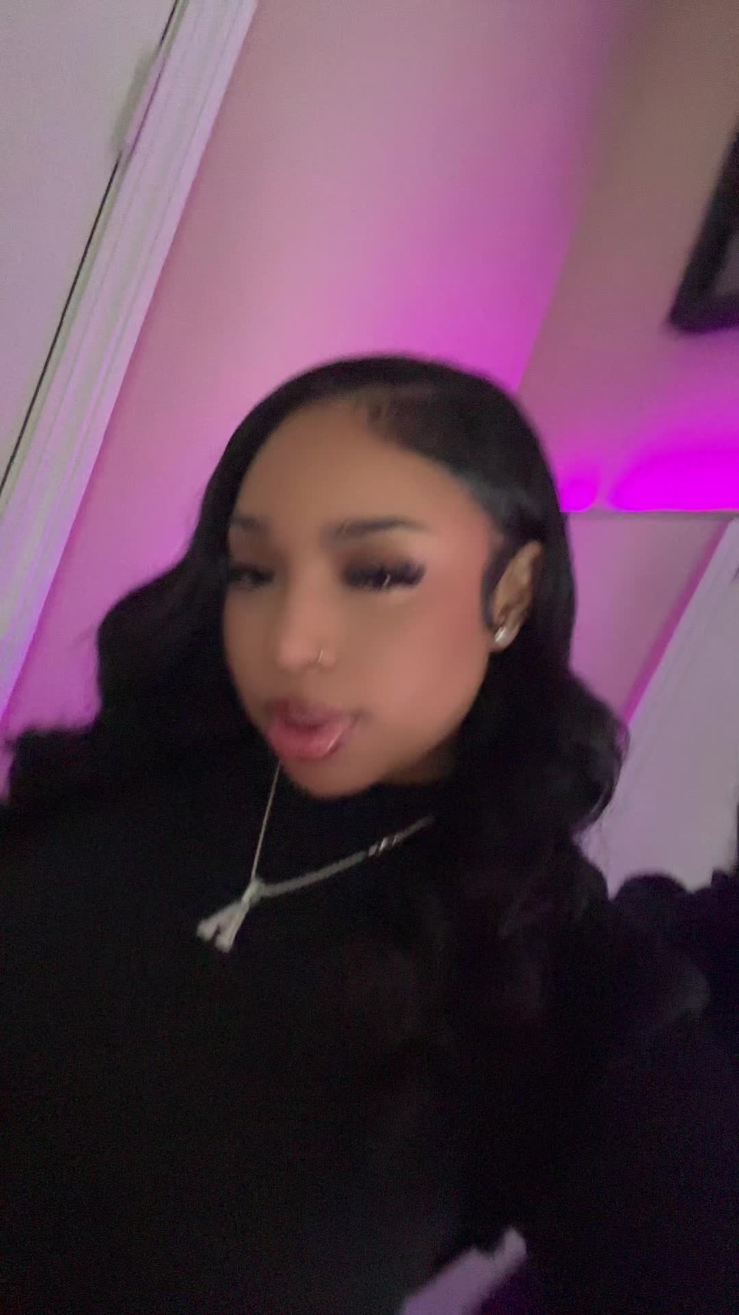 @layni💋.