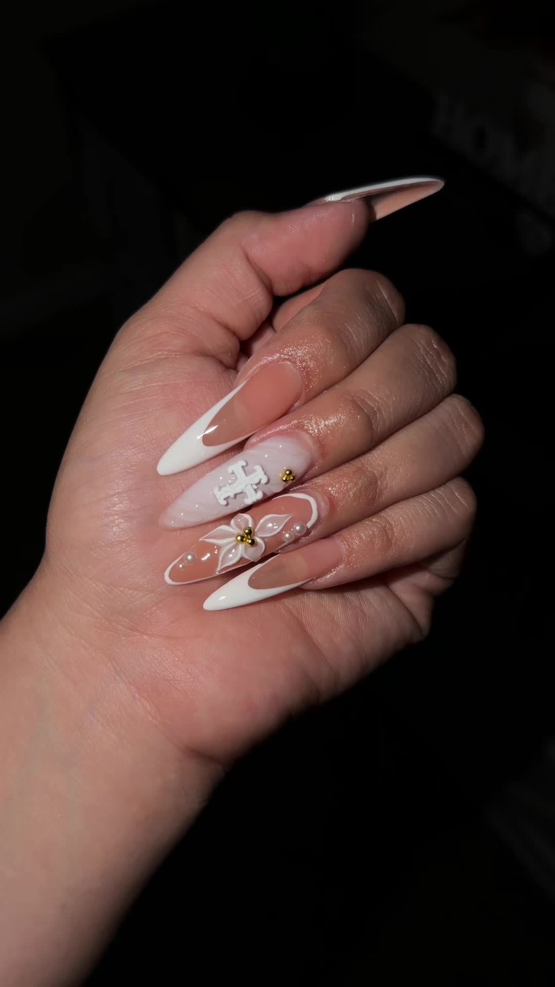 @Mel♡