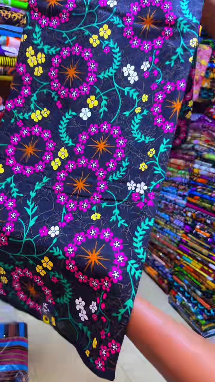 @pulchrafabric