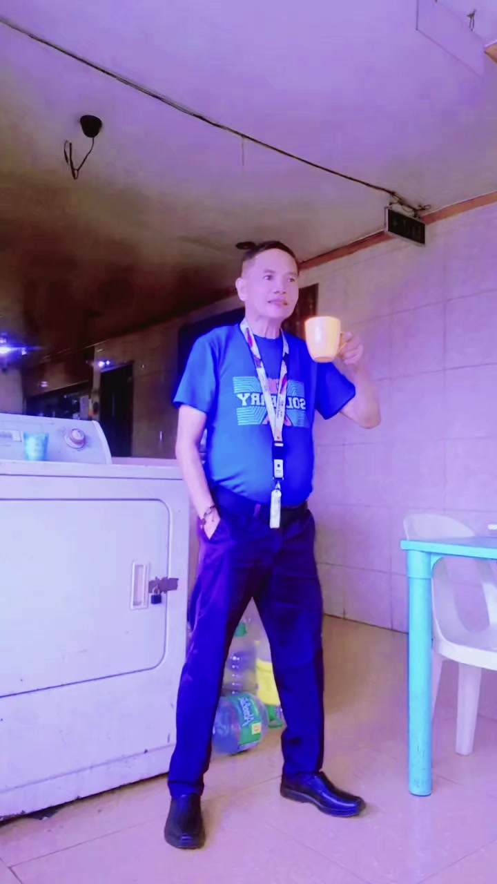 @domz devella