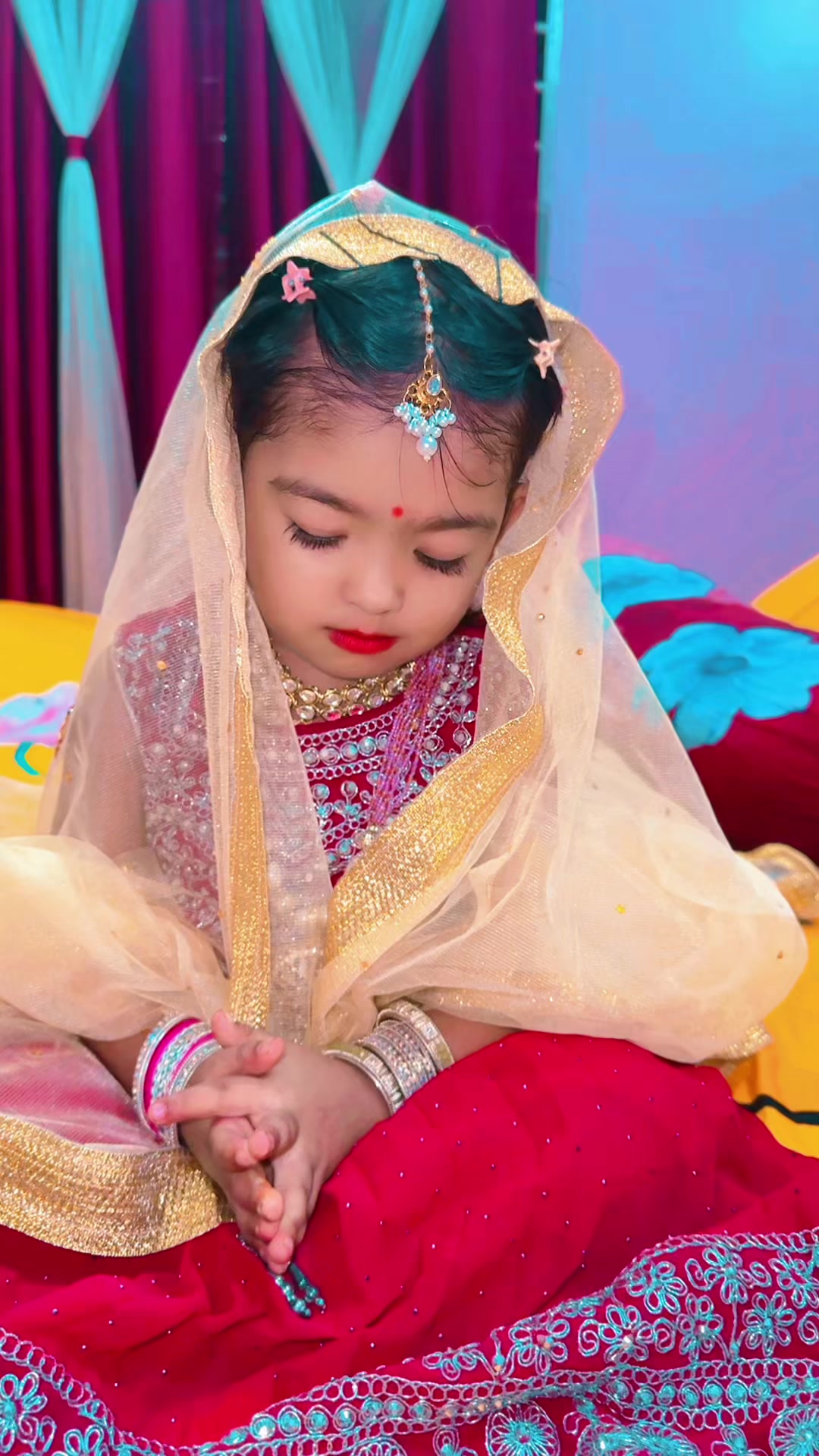 @😍..Aditi Mondal.. 😍