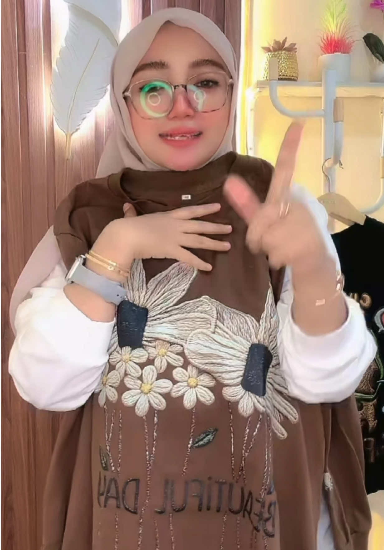 @nailakharisma4