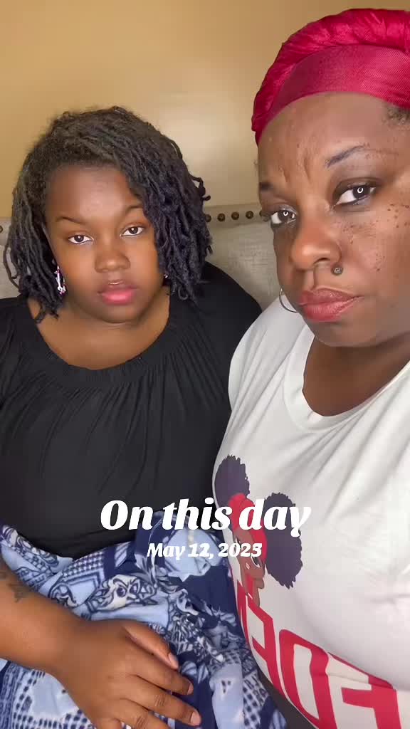 @melrotett