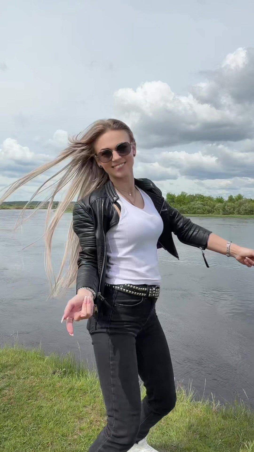 @🤗 На💯ящие подруги 🤩✌️