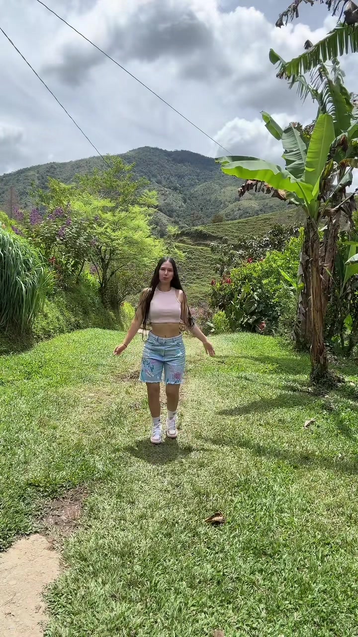 @Dani777💒