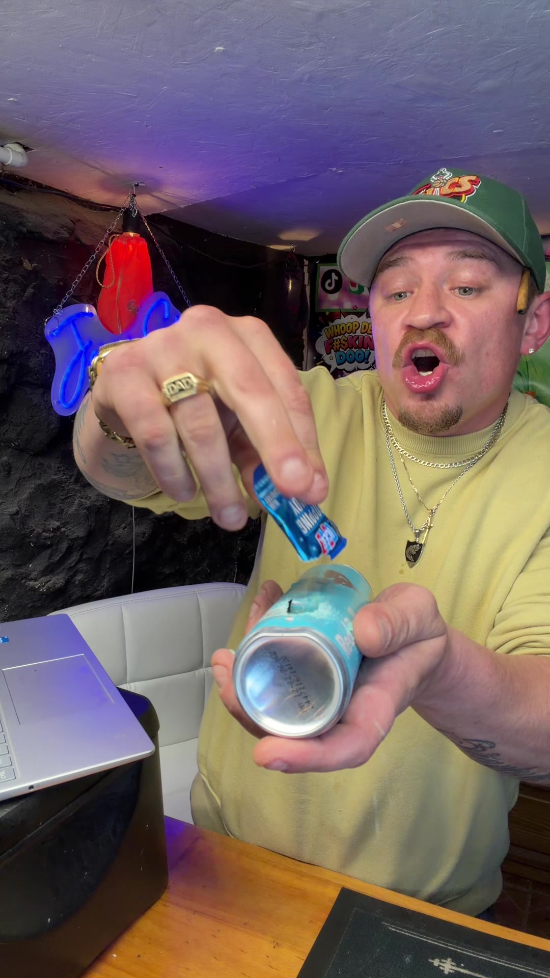 @🧃JonnySips_2.0🧃