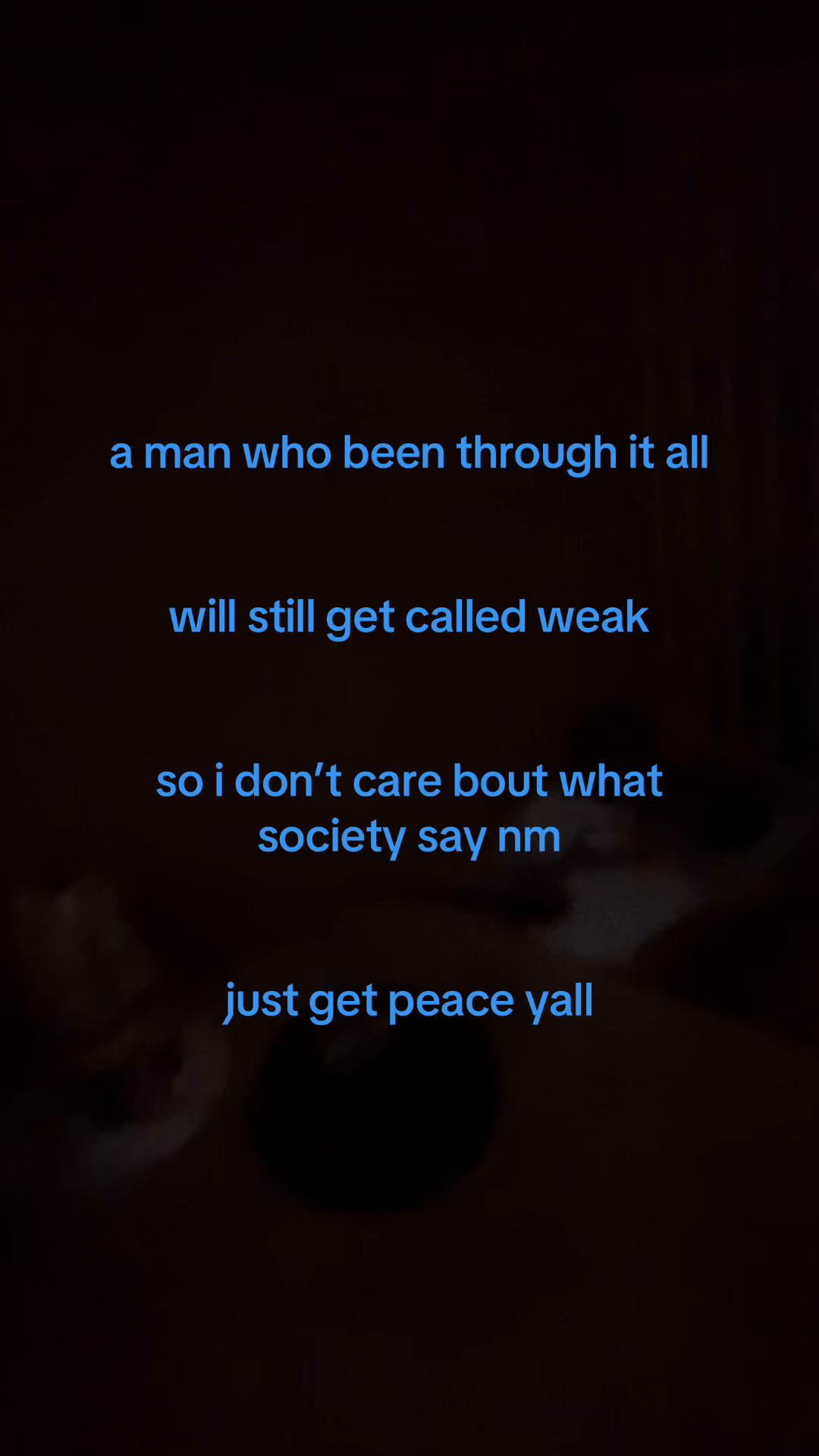 @937