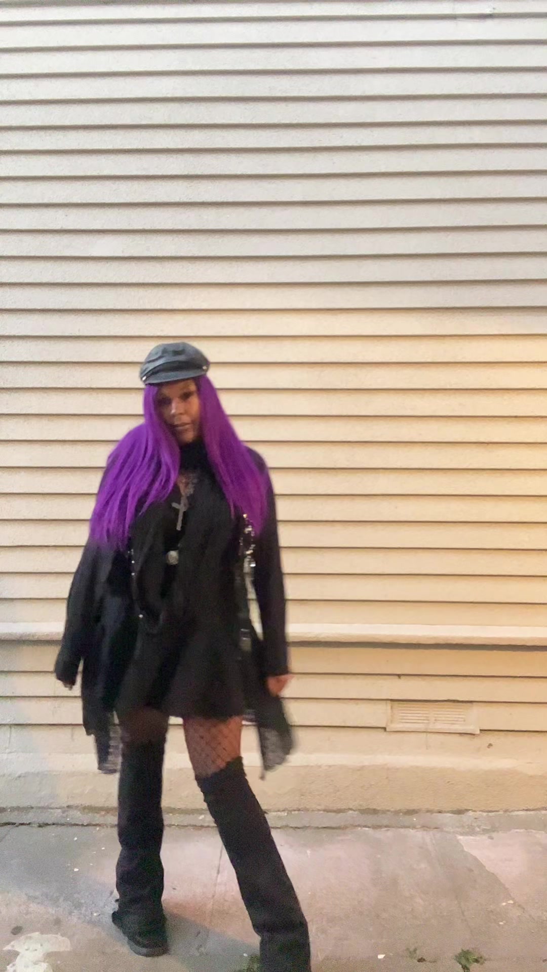 @wolfgyaal