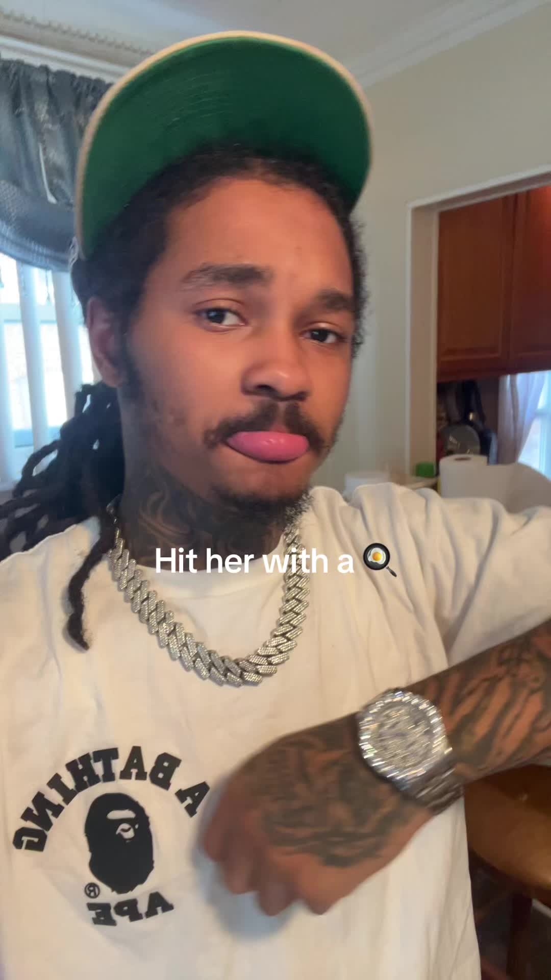 @🎒