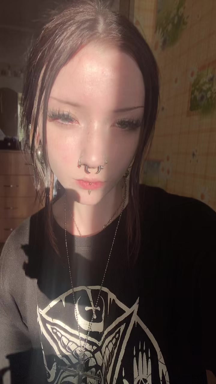 @dark.ova