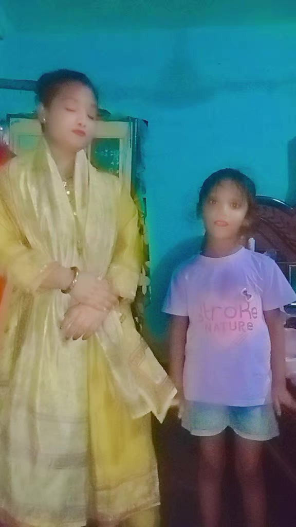 @Aarti Sarraf