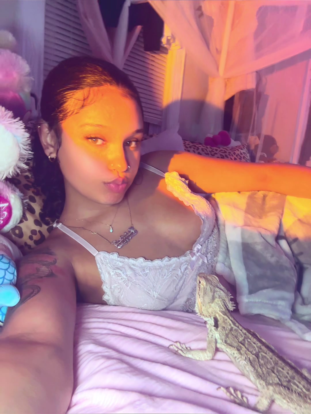 @💫