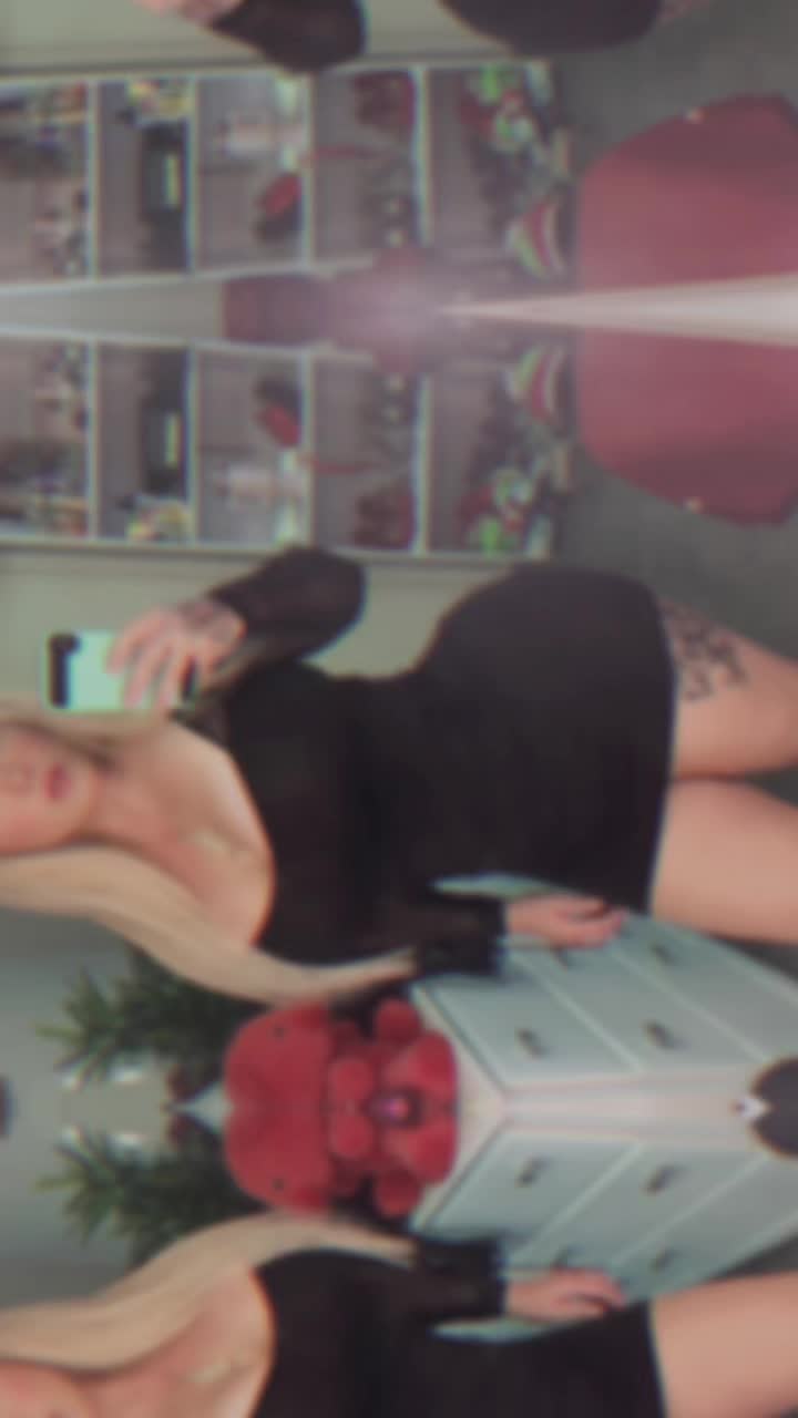 @Red