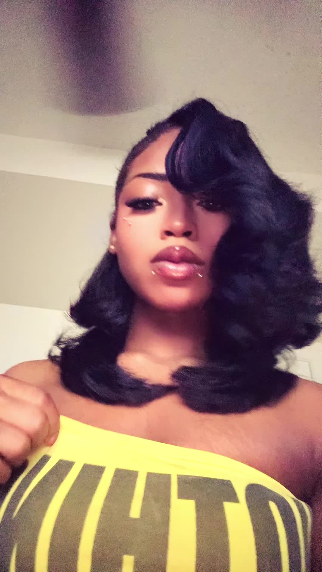 @y3iik00