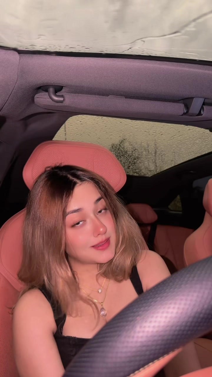 @davina