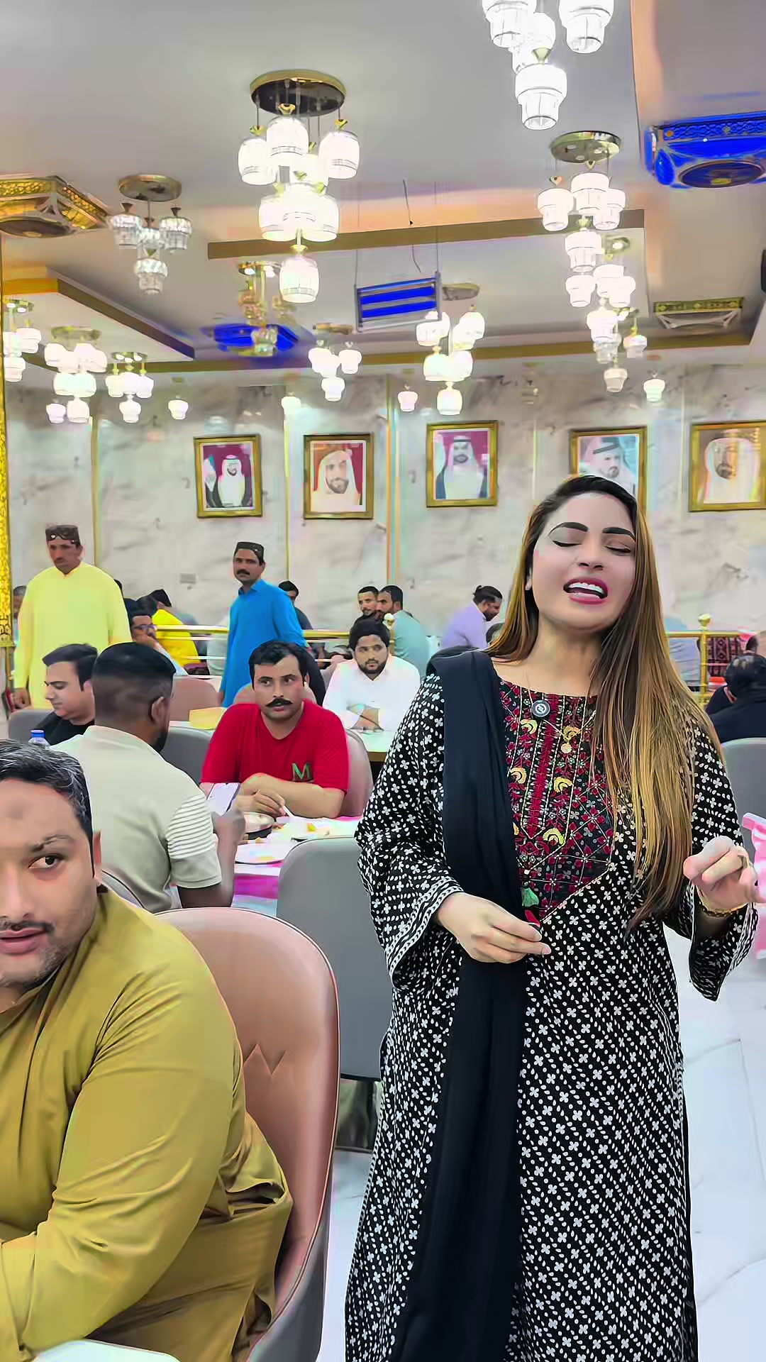 @Karachistarrestaurant