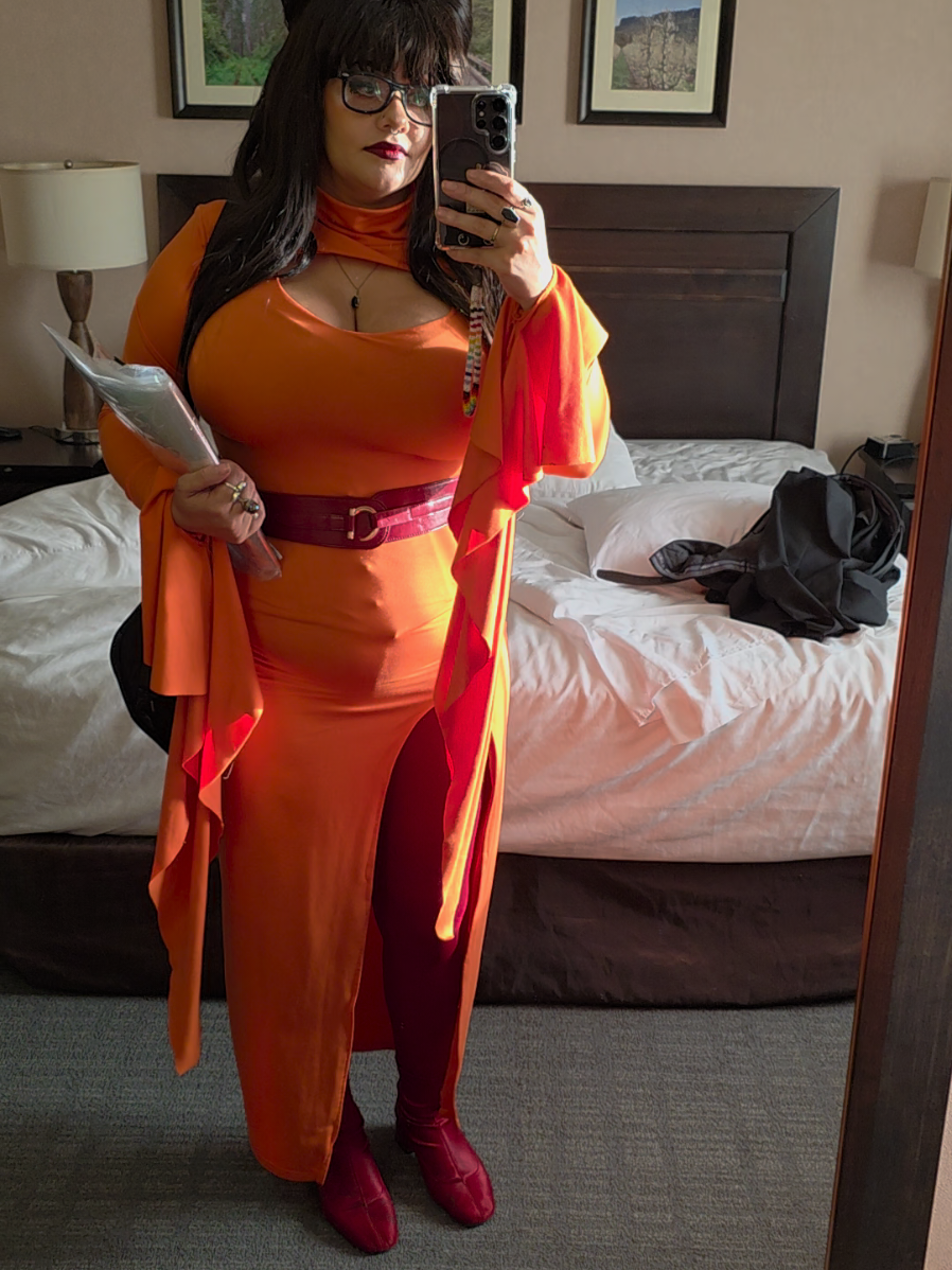@TheQueerQueenofHalloween