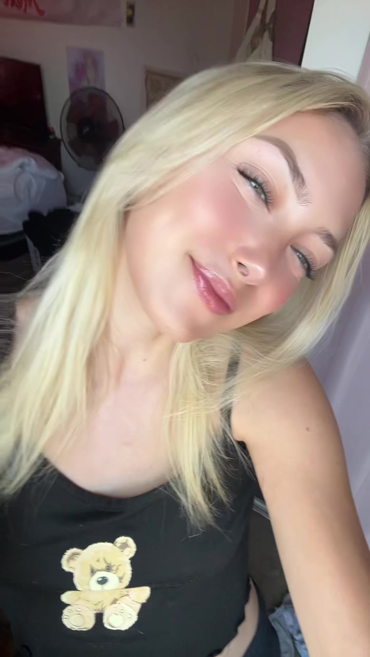 @Brittney.leduc🌹