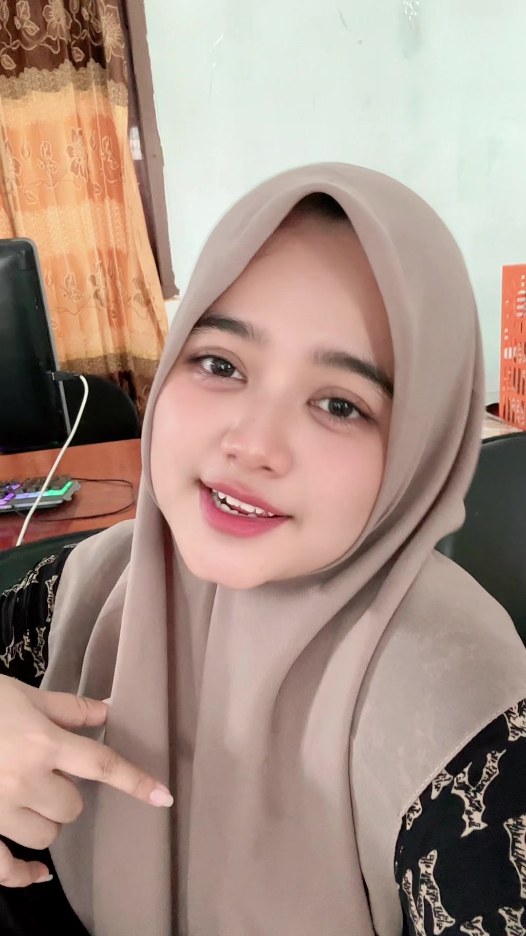 @K A N I A