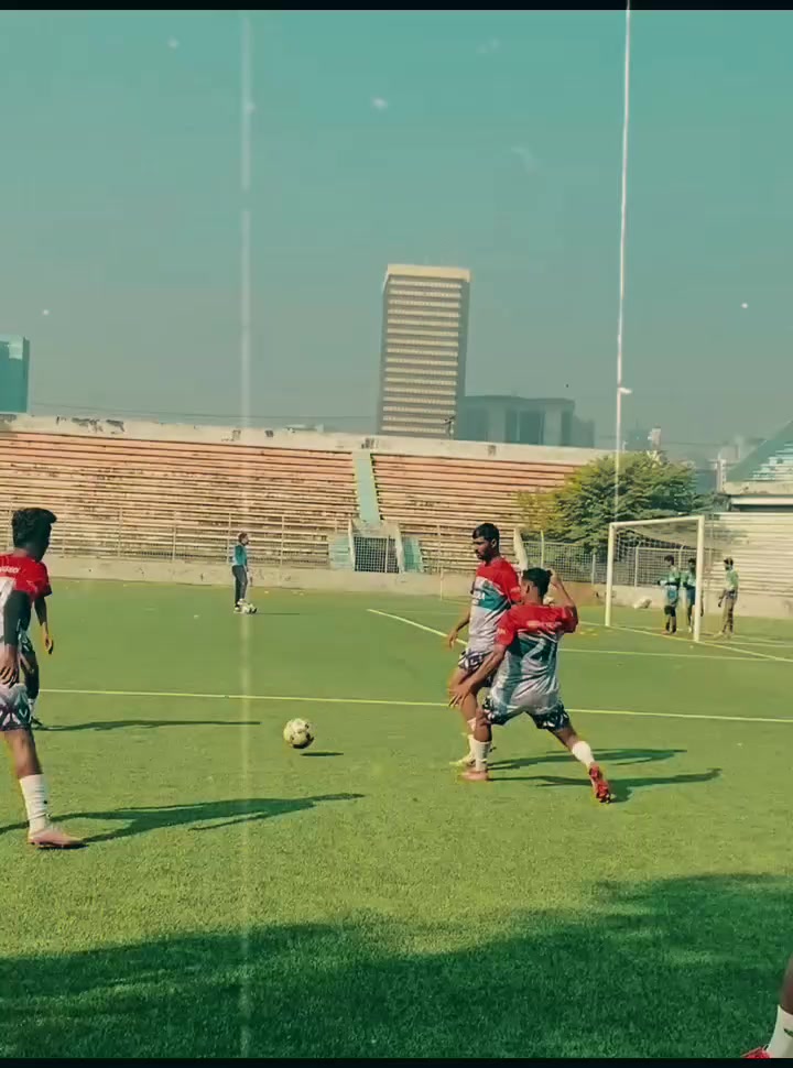 @Altaf messi 10