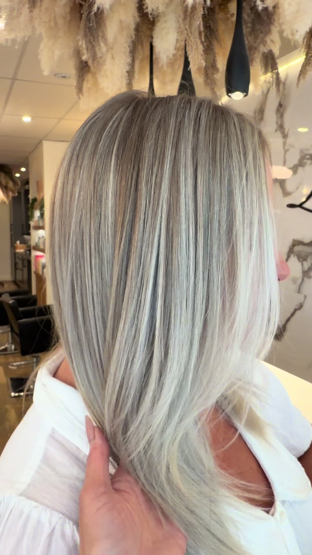 @Lynn • Grey Blending