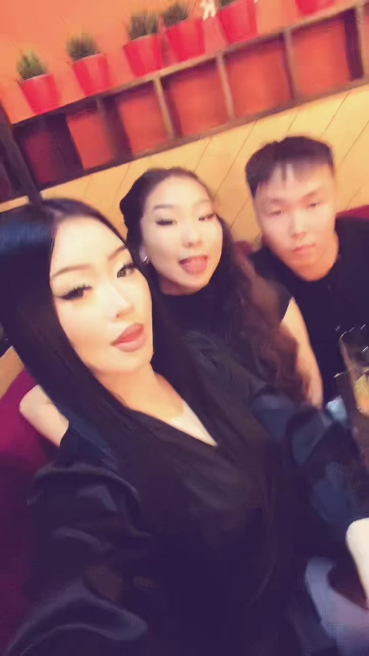 @Nu