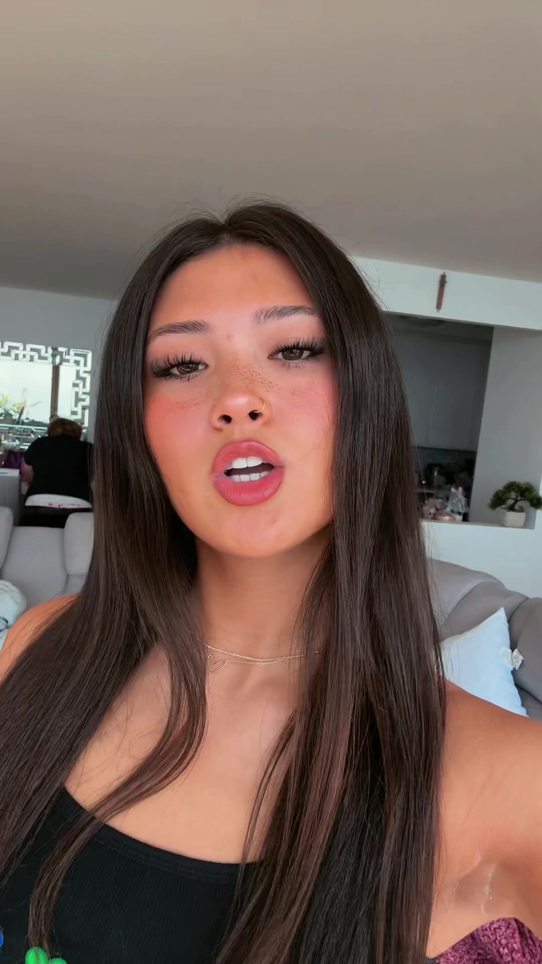@Liv
