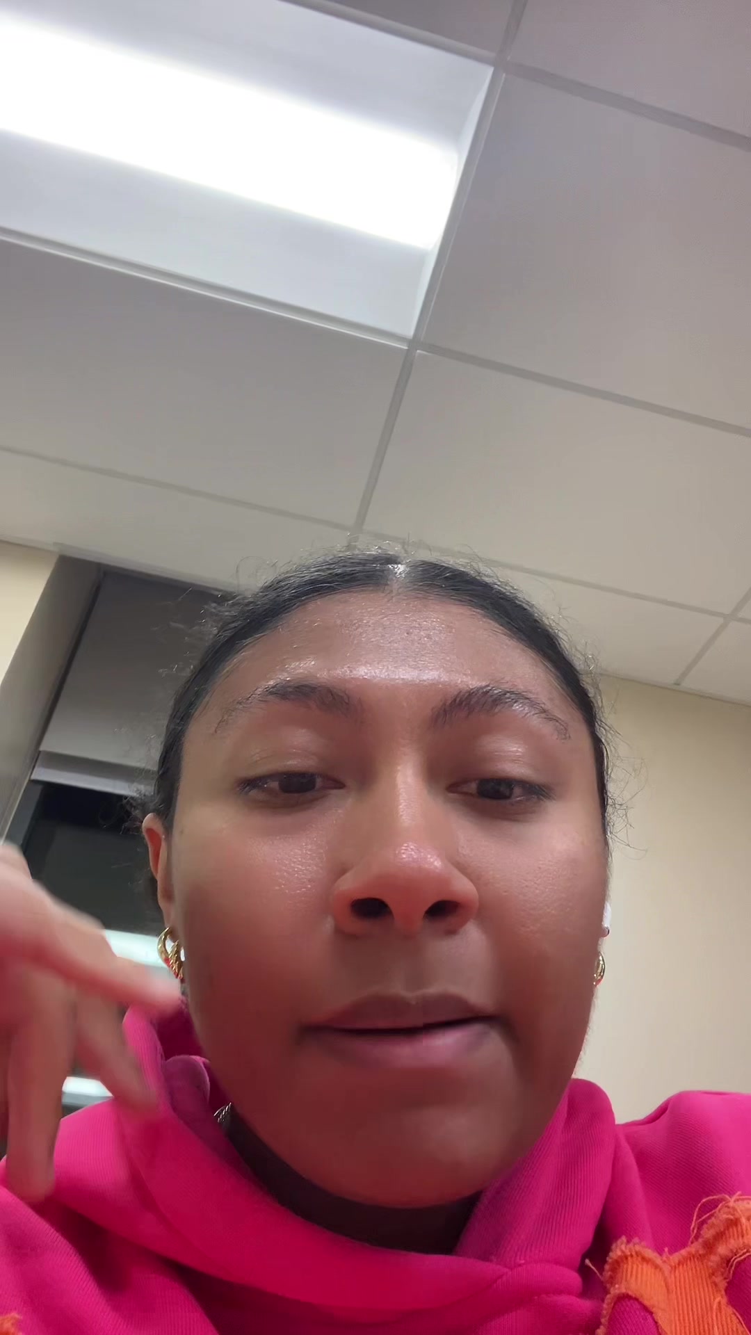 @iguessitsstarr