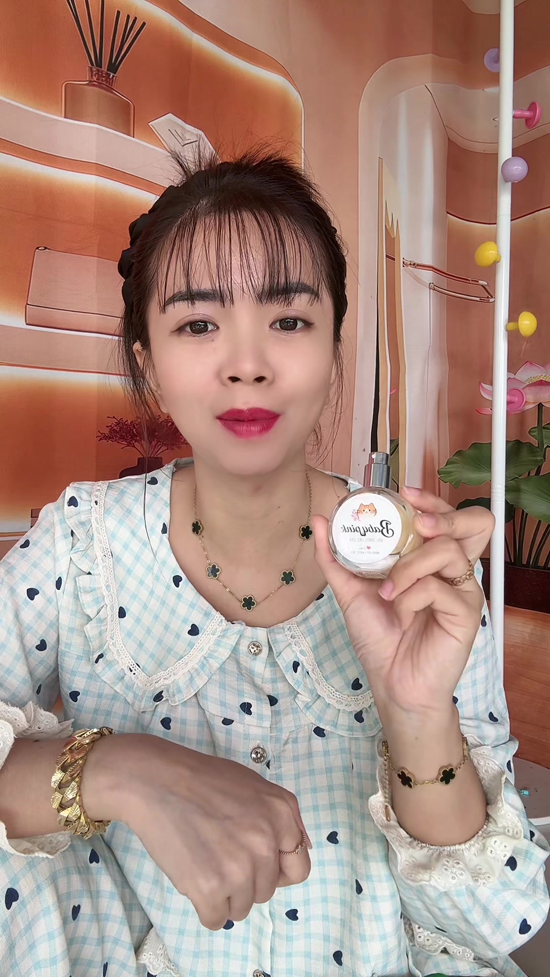 @Em Cẩm Nè