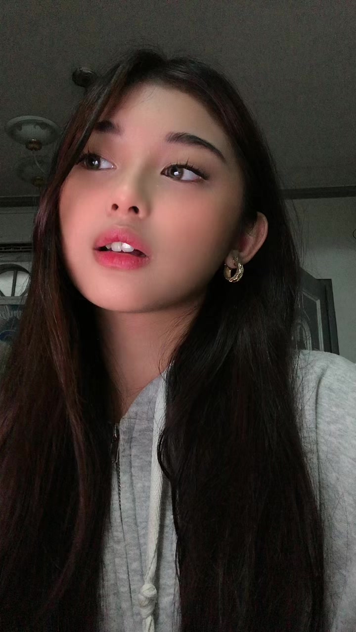 @𝓏𝒶𝓃
