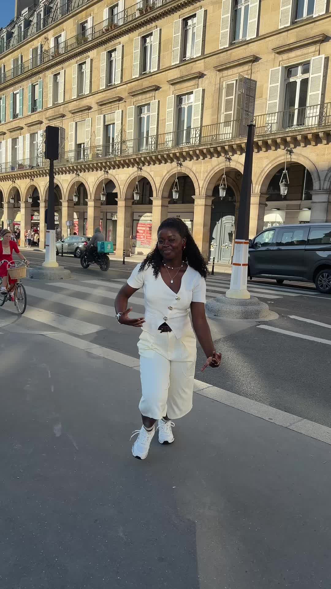 @Sona❤️Saloni🇬🇳