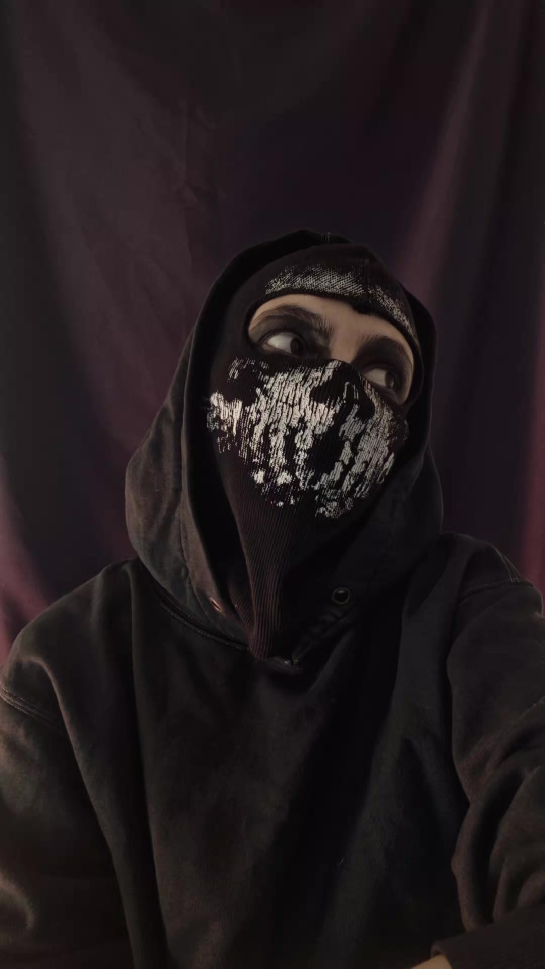 @𝖘𝖍𝖆𝖉𝖔𝖜