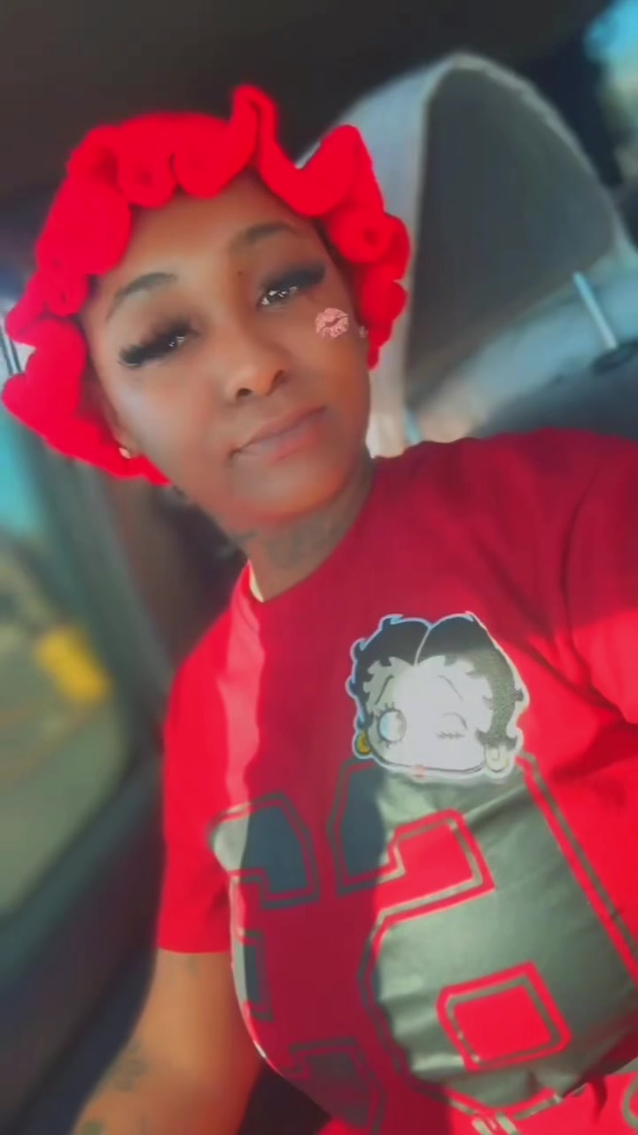 @Everybody_Loves_TaeTae