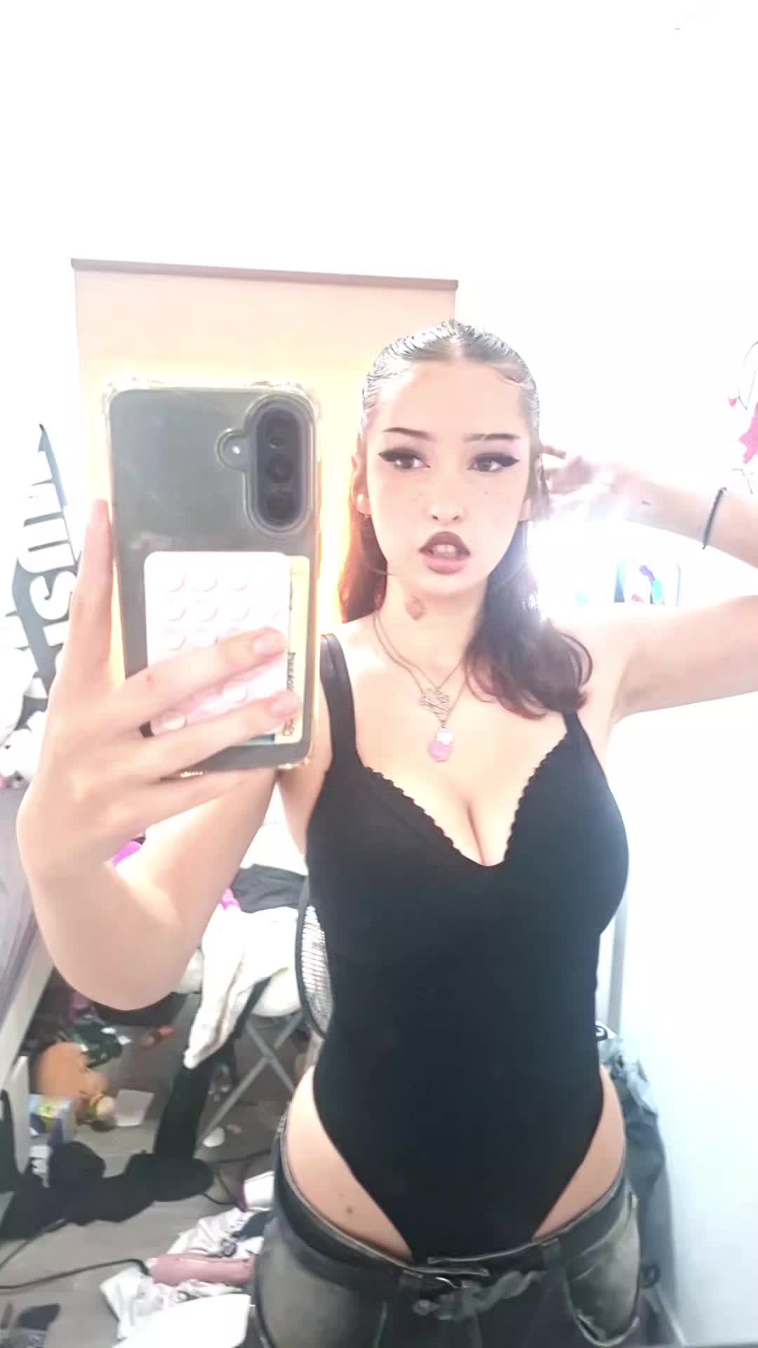 @️freakandel🌚