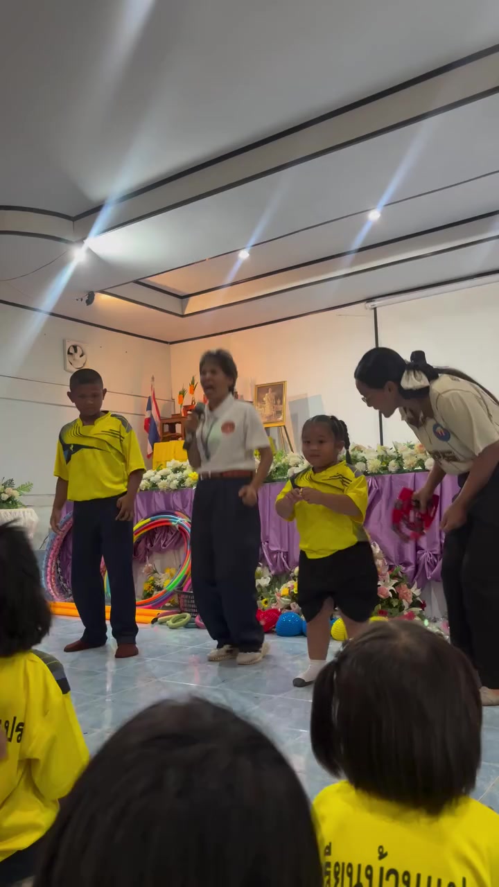 @โรงเรียนบ้านแปรง