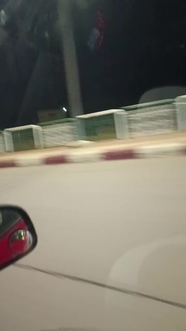 @Houda El