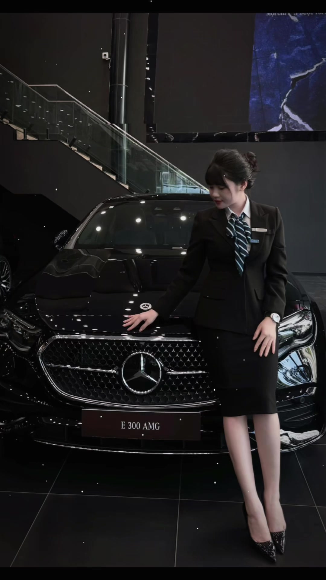 @Tường Liên Mercedes