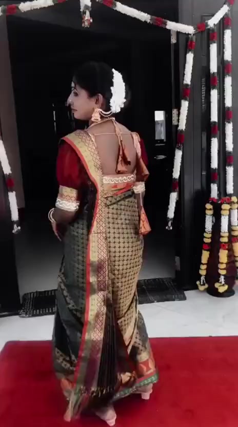 @Thiviya thiviya 06