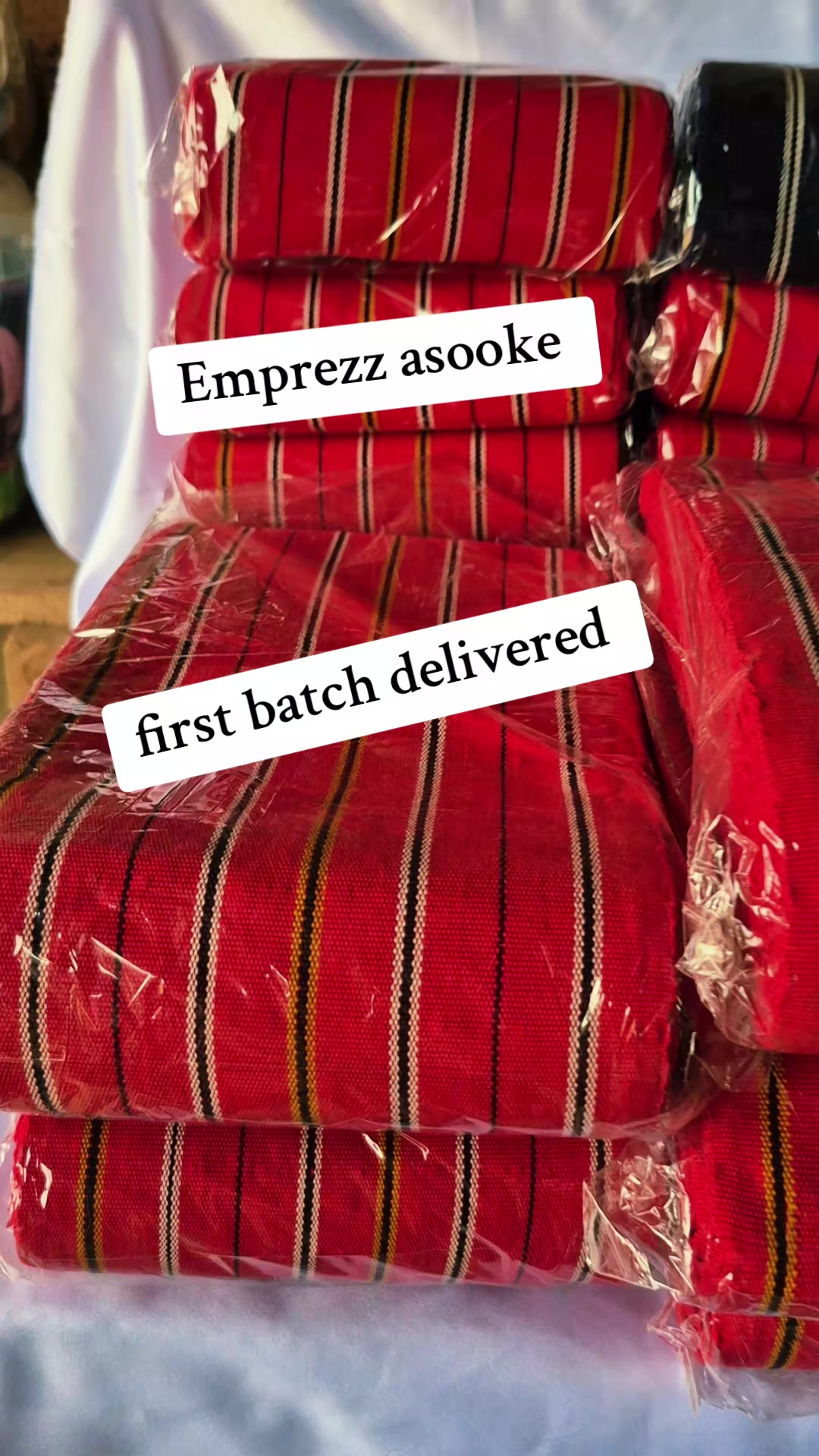 @asooke weaver/vendor in ibadan