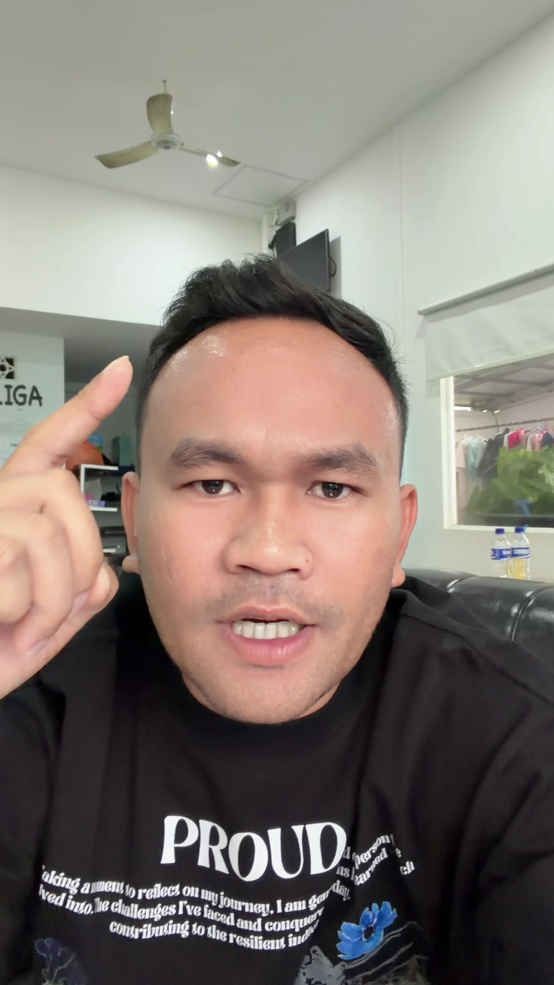 @PhanRong - ផាន់រុង